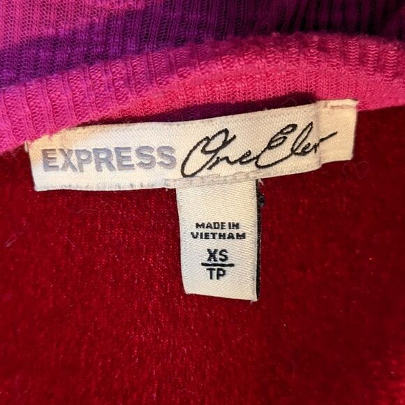 Express One Eleven Fuchsia Pink High Low Top Size xSmall - Picture 4 of 4